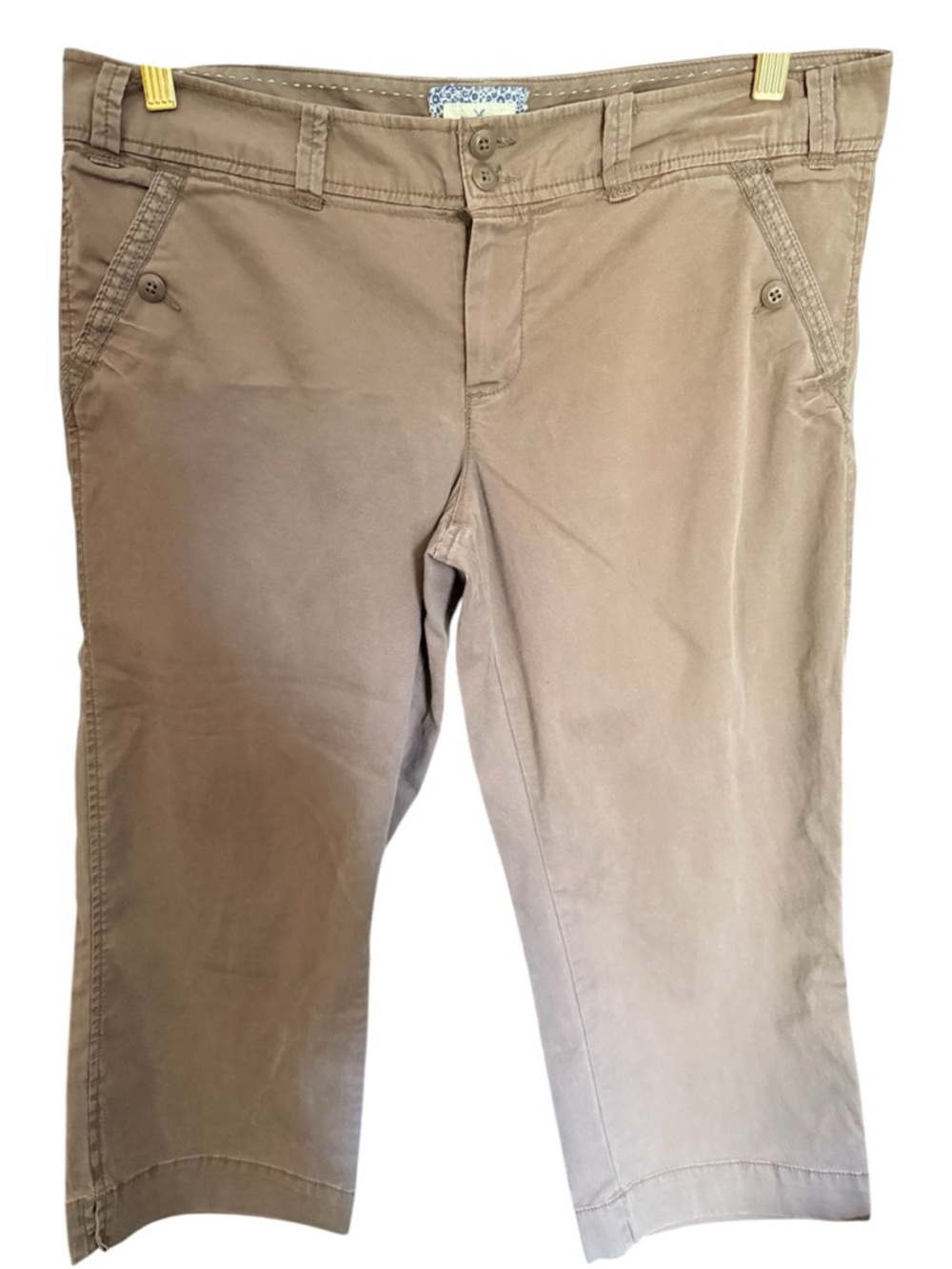 AEO  Brown Cropped Casual Chino Pants
Sz. 12 EUC Y2K